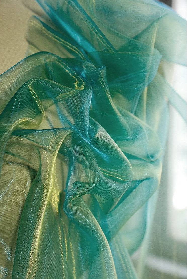 Jelly Sea Organza – Multicolor Liquid Shine Fabric