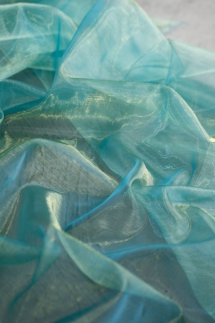 Jelly Sea Organza – Multicolor Liquid Shine Fabric