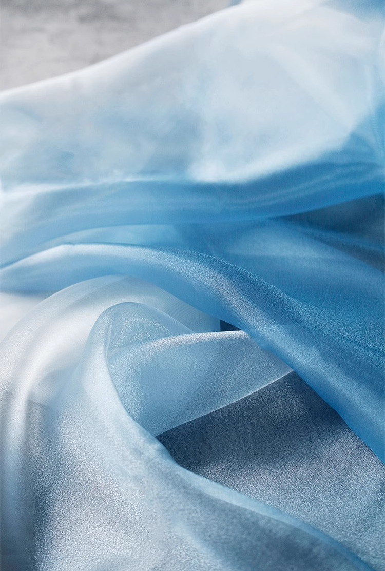 Gradient Blue Glossy Crystal Organza – Water-Inspired Sheer Fabric