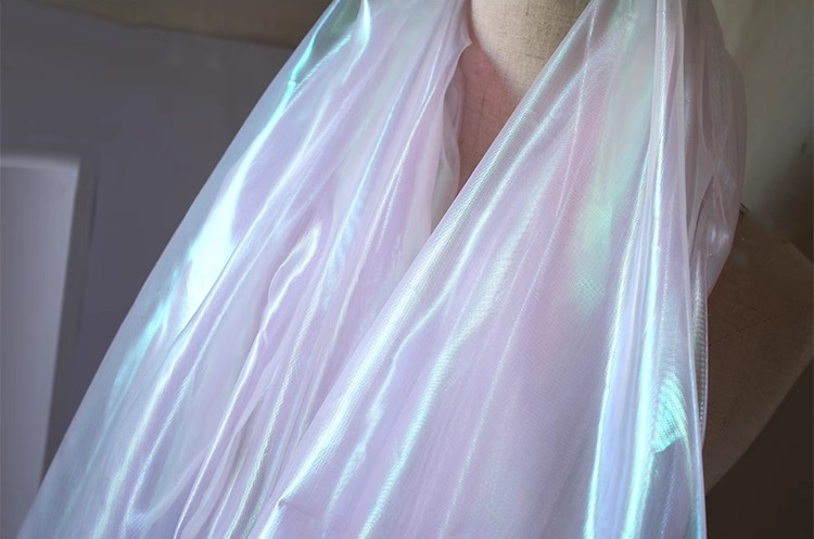 Aurora Prism Organza – Iridescent Gradient Sheer Fabric