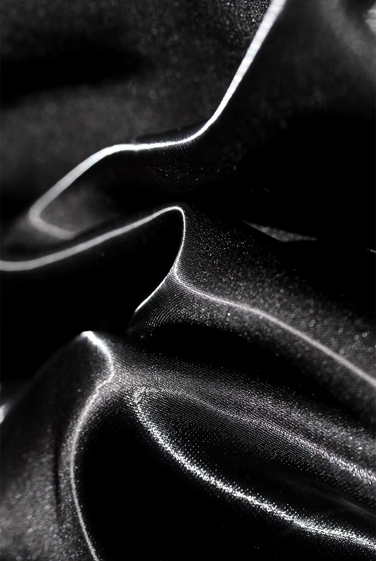 Lustre Flow Fabric – High-Gloss Reflective Textile