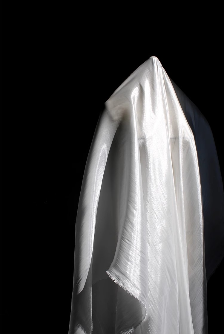 Luminous Silk Essence – Ultra-Smooth Draping Designer Fabric