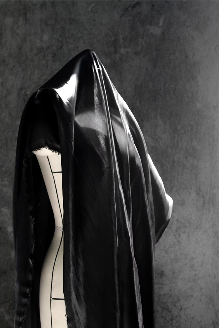 Luminous Silk Essence – Ultra-Smooth Draping Designer Fabric