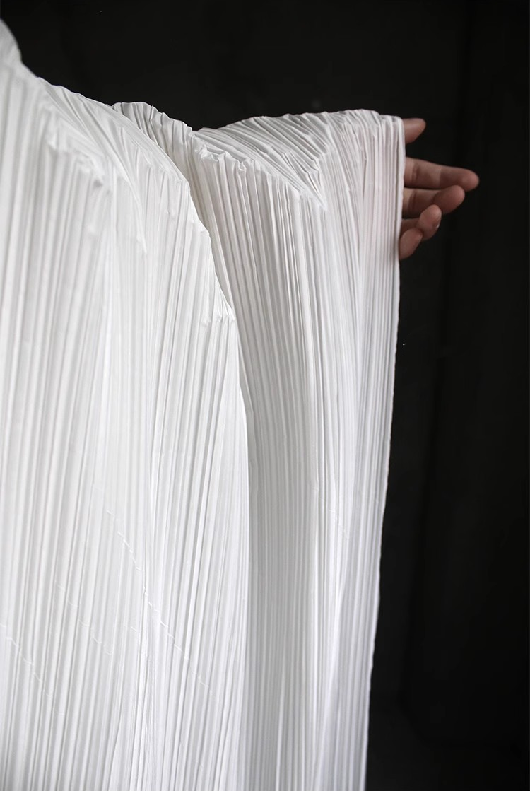 Moldable Pleated Crepe Fabric