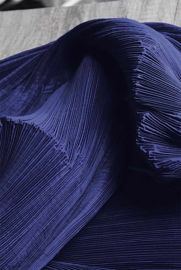 Moldable Pleated Crepe Fabric