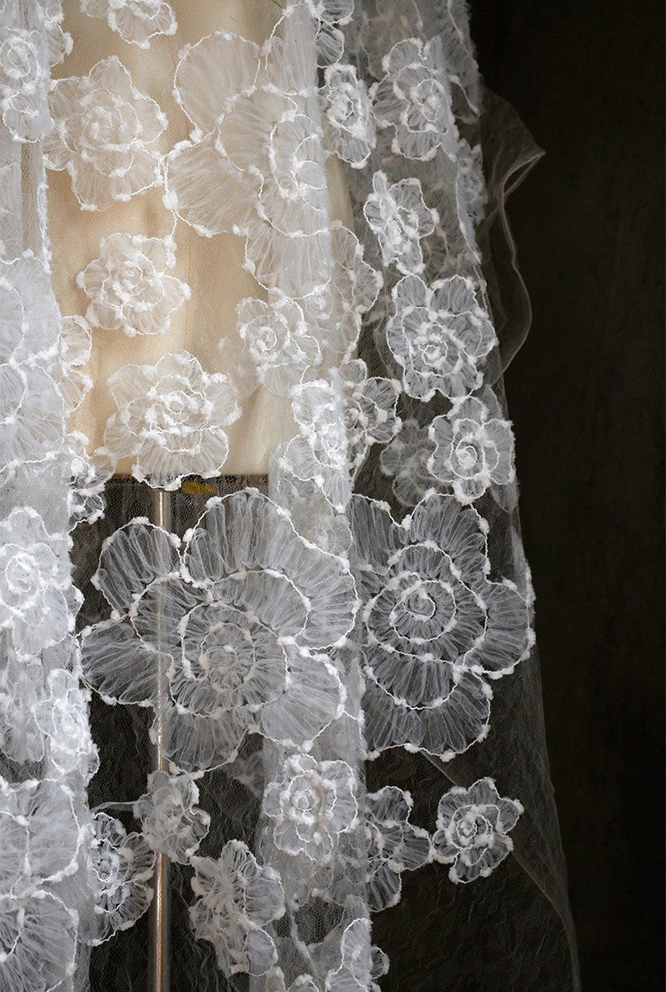 Irregular Floral Layered Lace Mesh – Dimensional Textured Sheer Fabric