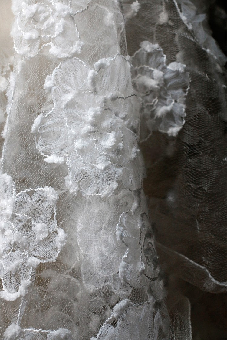 Irregular Floral Layered Lace Mesh – Dimensional Textured Sheer Fabric