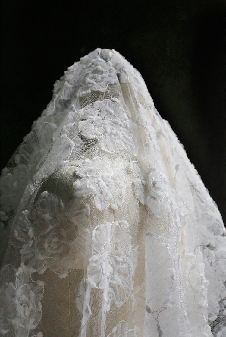 Irregular Floral Layered Lace Mesh – Dimensional Textured Sheer Fabric