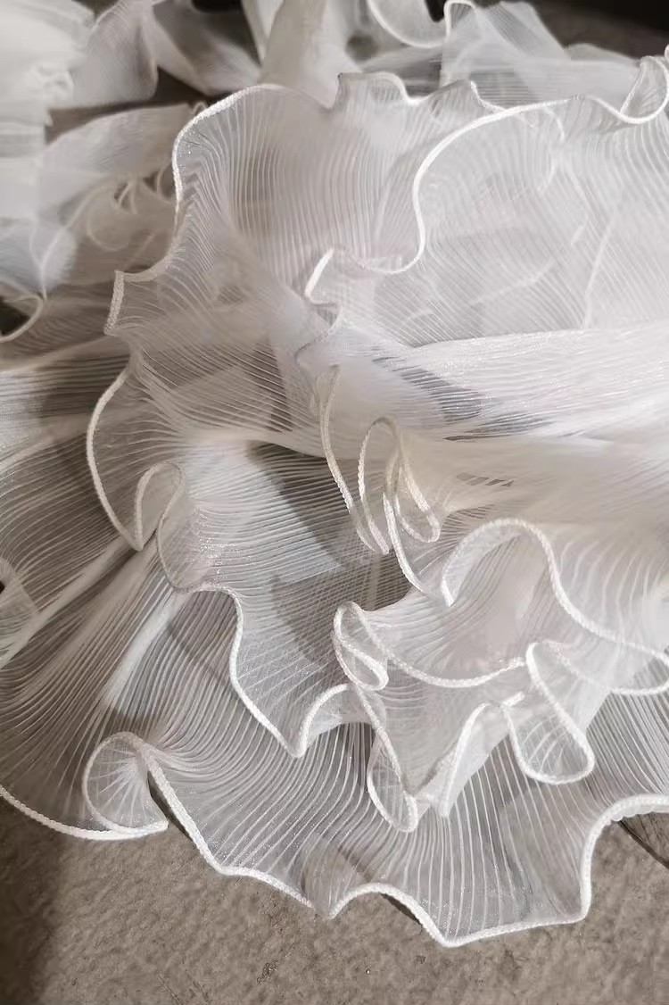 Organza Pleated Wave – Dimensional Ruffled Fabric