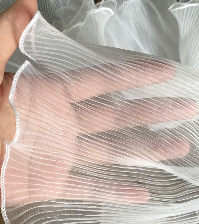 Organza Pleated Wave – Dimensional Ruffled Fabric