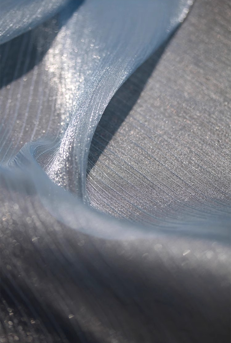 Shimmering Wave Pleated Tulle – Luminous Textured Stripe Fabric
