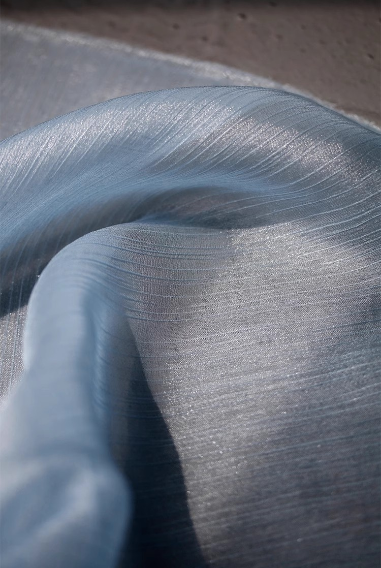 Shimmering Wave Pleated Tulle – Luminous Textured Stripe Fabric