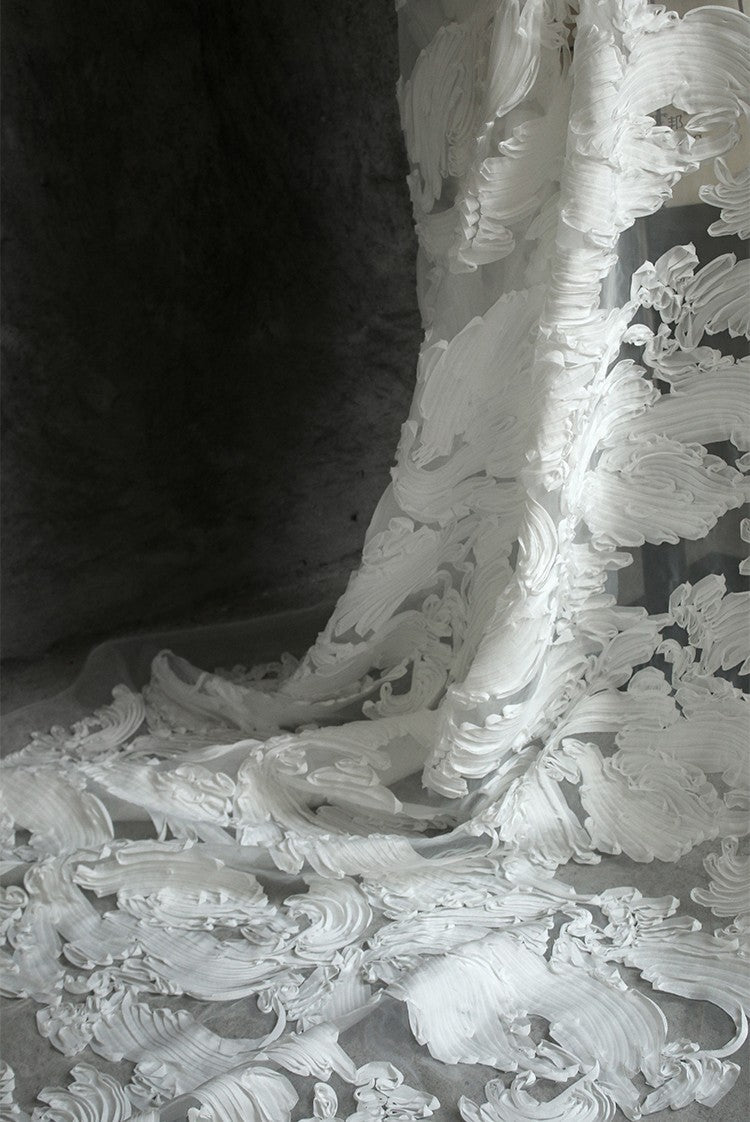 Oil Brush Organza Mesh – Sculpted Texture with a Fluid Artistic Feel