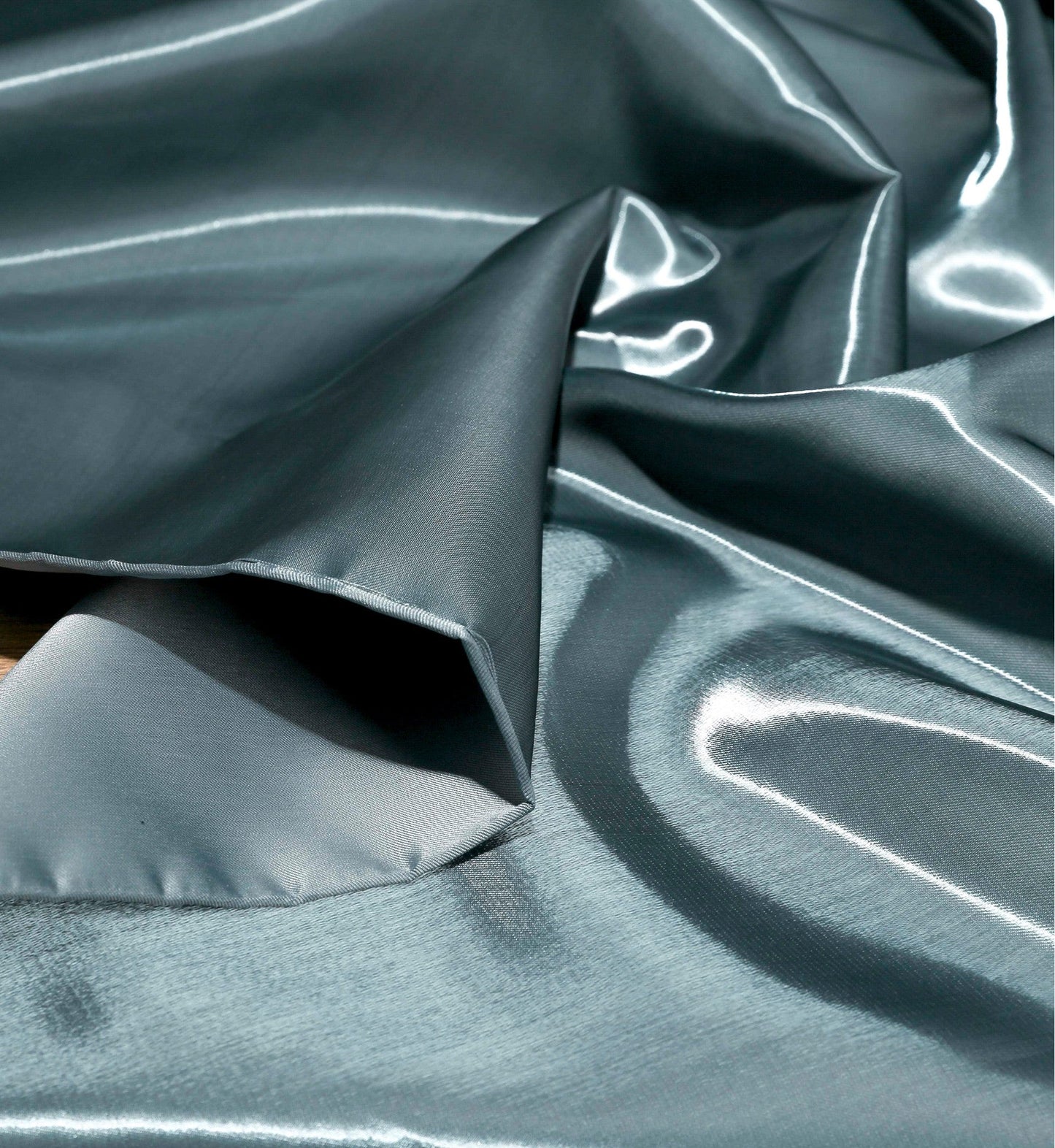 Gray Liquid Crystal Reflective Fabric