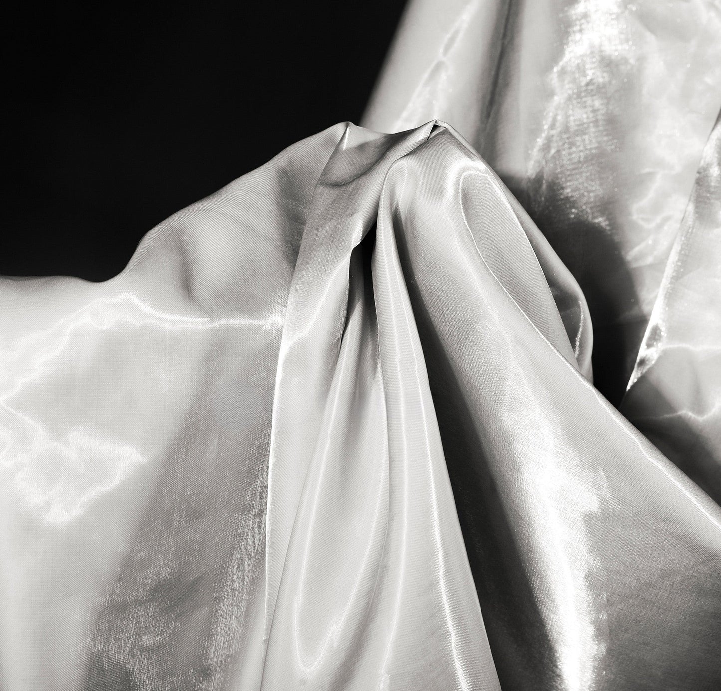 Gray Liquid Crystal Reflective Fabric