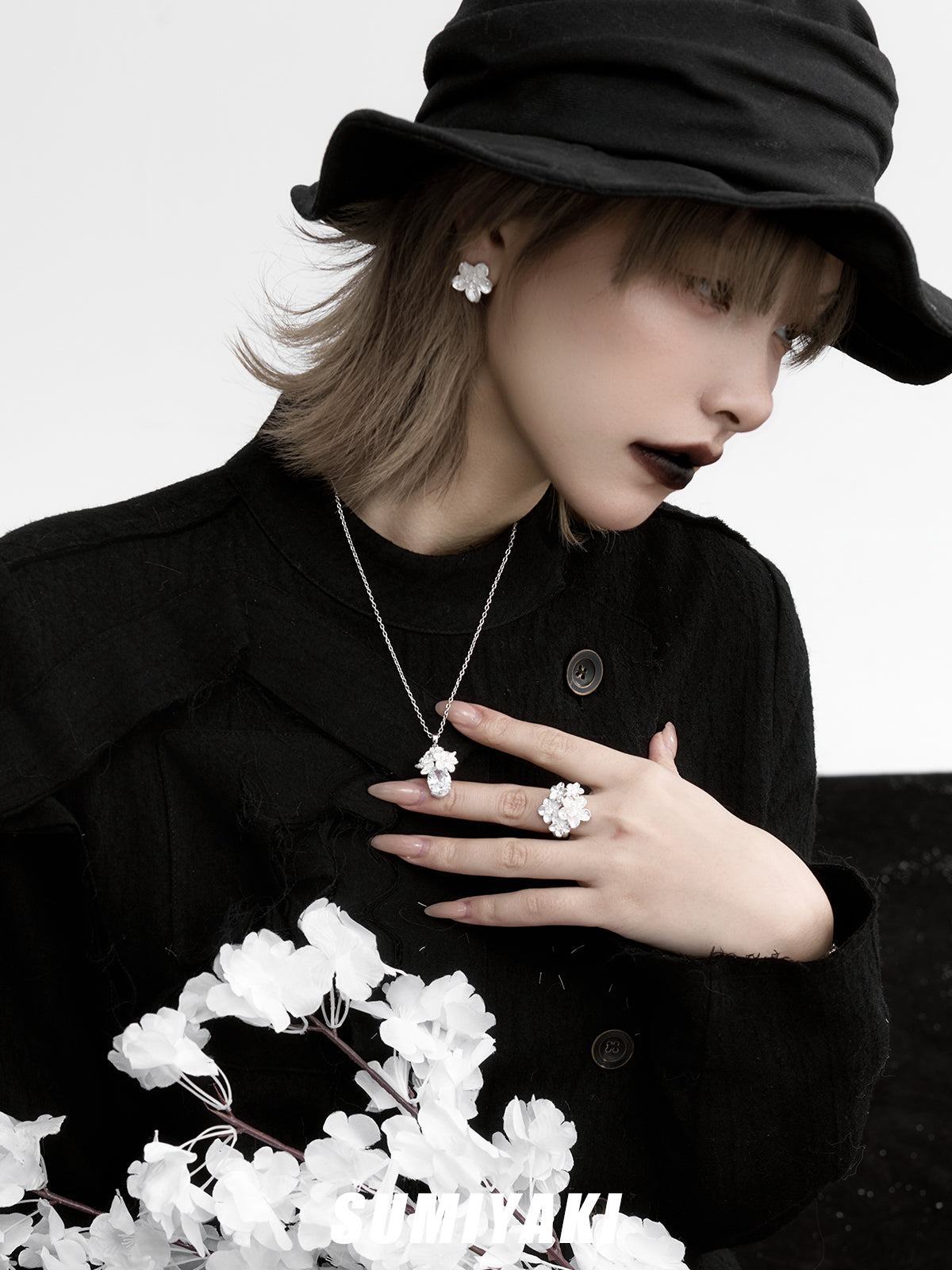 SUMIYAKI Night Sakura Series – Multi-Layered Floral Pearl Ring with Cherry Blossom Design
