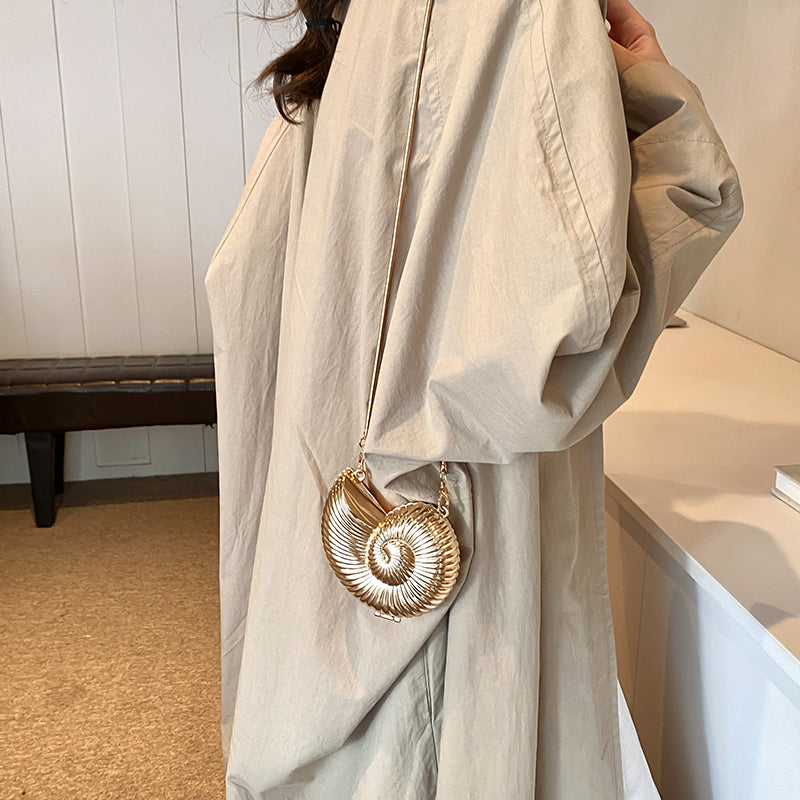 Niche Design SeaChime Shell Bag – Conch-Shaped Shoulder Charm