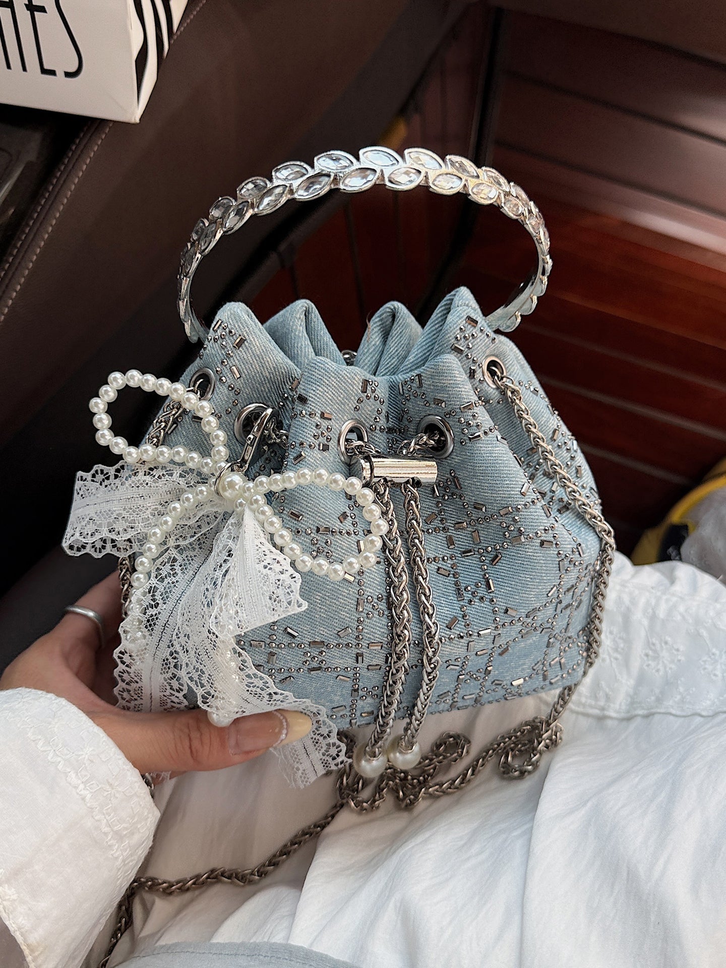 2025 Summer Sparkle: Denim Drawstring Bucket Bag with Chain Strap
