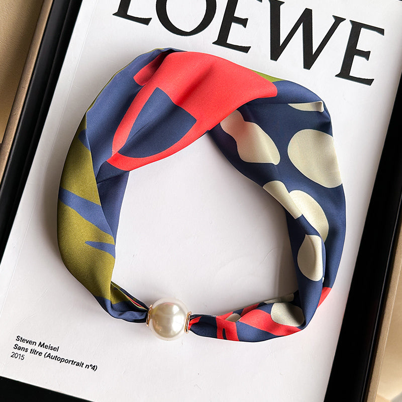Pearl Necklace Scarf with Magnetic Clasp β Versatile Silk Neck Wrap for Collarbone & Shirt Styling