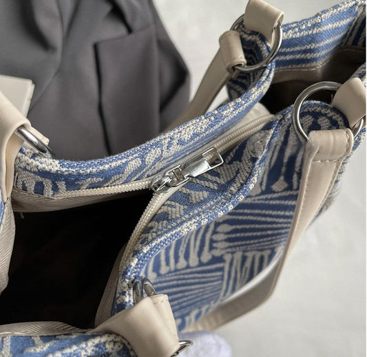 2025 Modern Chic Tote — Large-Capacity Shoulder Bag for Work & Style